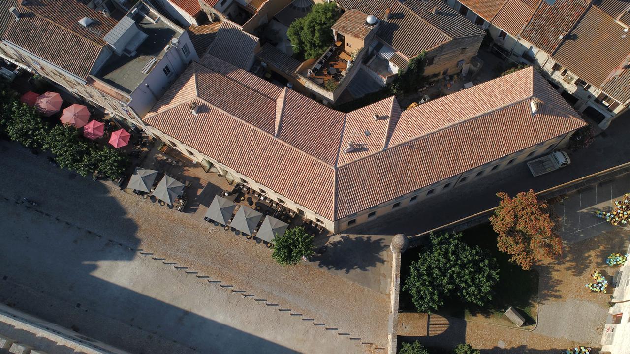 Boutique Hôtel des Remparts&Spa Aigues-Mortes Exterior foto